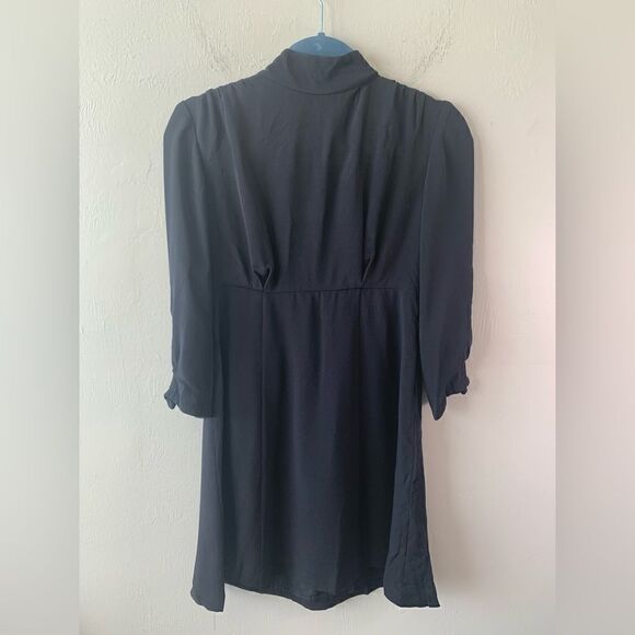 Mischen black long sleeved silk dress size 4 - Picture 2 of 8
